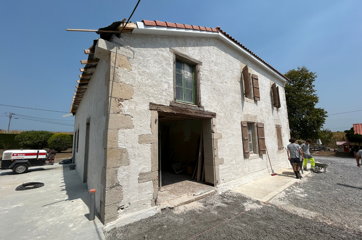 Carrotage béton Landes, Carrotage béton Pays Basque, Gros oeuvre Landes, Gros oeuvre Pays Basque, Maçonnerie générale Landes, Maçonnerie générale Pays Basque, Maçonnerie Landes, Maçonnerie Pays Basque, Renfort plat carbone Landes, Renfort plat carbone Pays Basque, Rénovation batiment Landes, Rénovation batiment Pays Basque, Sciage béton Landes, Sciage béton Pays Basque